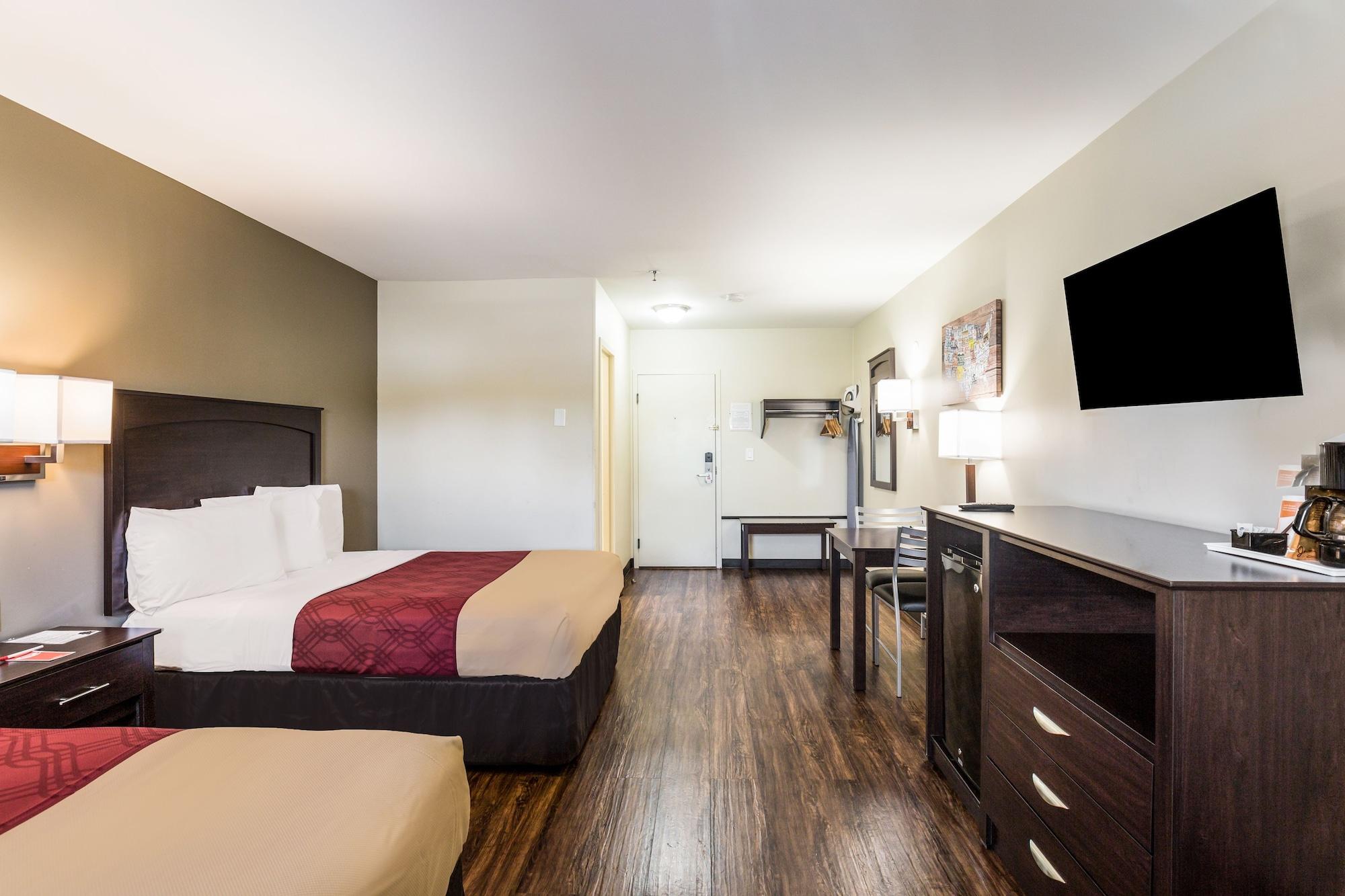 Econo Lodge Stewart International Airport New Windsor Exterior photo